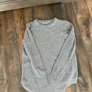 Grey sweater, tunic style